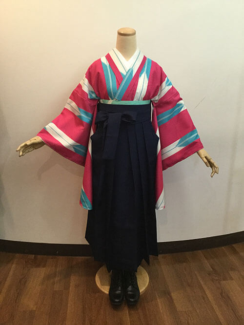 横濱ハイカラきもの館の袴