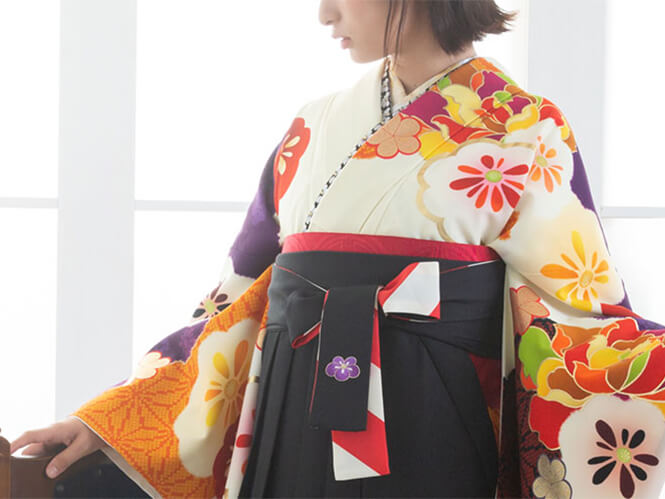 神戸市で人気の袴レンタル店｜卒業式におすすめの安い袴が満載！